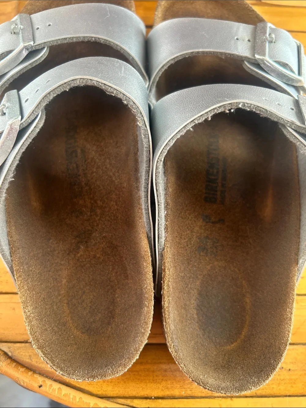 Birkenstock Kids Silver Arizona Sandals; size 3